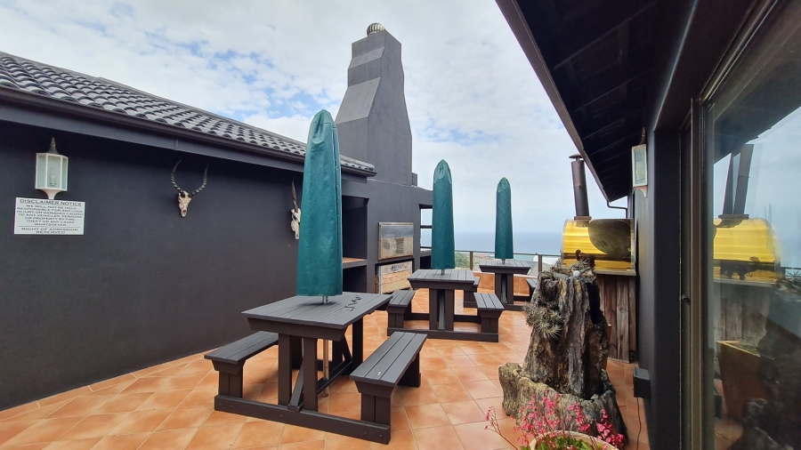 10 Bedroom Property for Sale in Dana Bay Western Cape